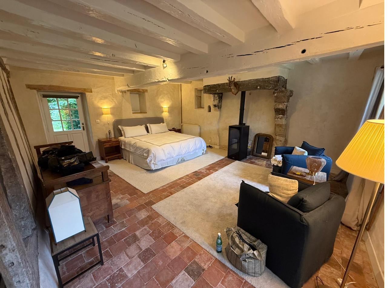 Chambre 5 de la Grande Maison, suite avec coin salon